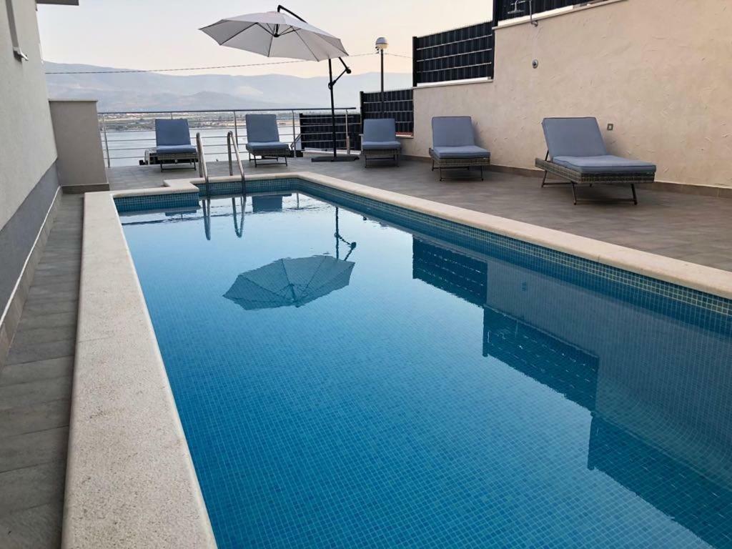 شقة تروغير  في Paradise Lux المظهر الخارجي الصورة
